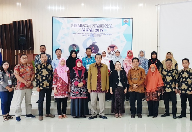 pendidikan-ipa-ust-sebagai-co-host-seminar-nasional-mipa-untidar-2019
